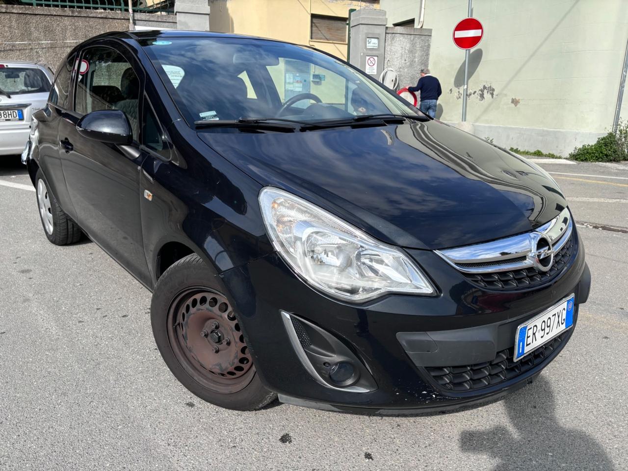 Opel Corsa 1.2 85CV 3 porte GPL-TECH b-color