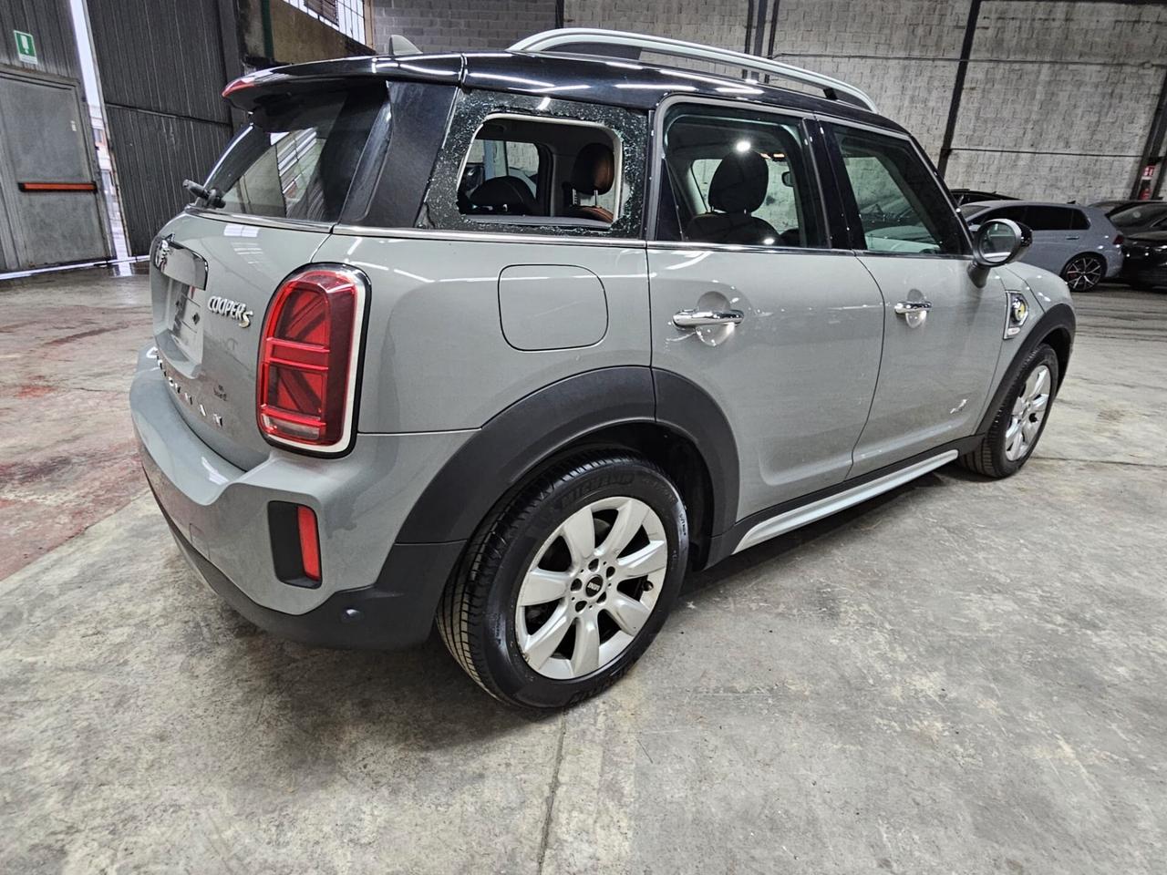 MINI Cooper SE Countryman 1.5 all4 auto FURTO PARZIALE
