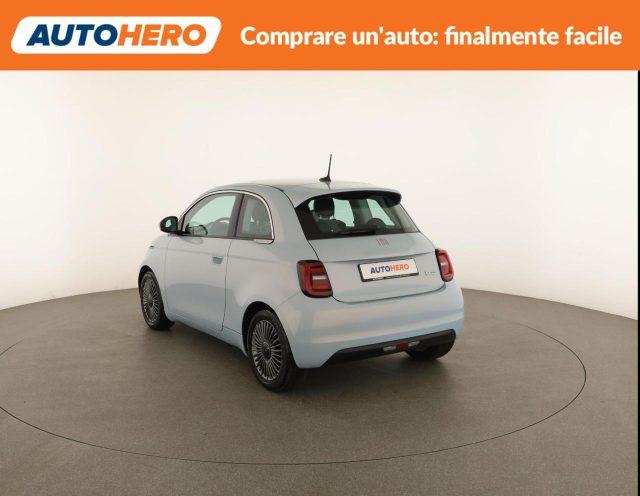 FIAT 500e Berlina 42 kWh Passion
