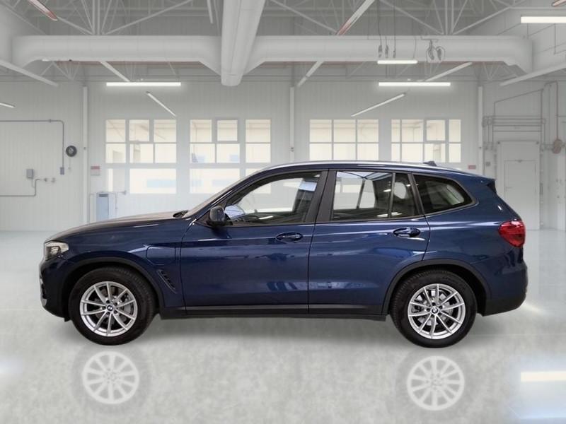 BMW X3 xDrive 30e Business Advantage Autom.
