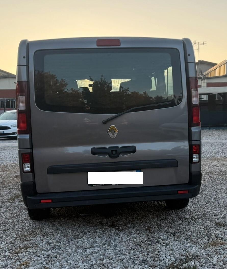 RENAULT TRAFIC PASSENGER T29 2.0 dCi 145 CV L2H1 ENERGY ZEN – SOLO 22.000 KM