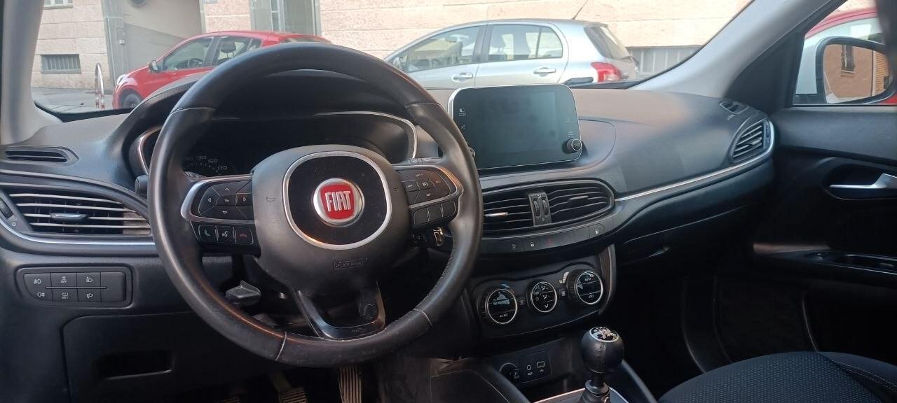 Fiat Tipo 1.4 T-Jet 120CV GPL SW Lounge