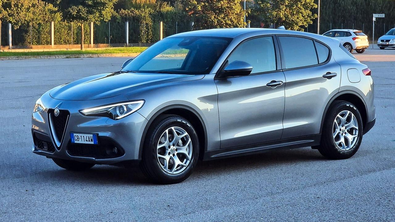 Alfa Romeo Stelvio 2.2 Turbodiesel 190 CV AT8 Q4