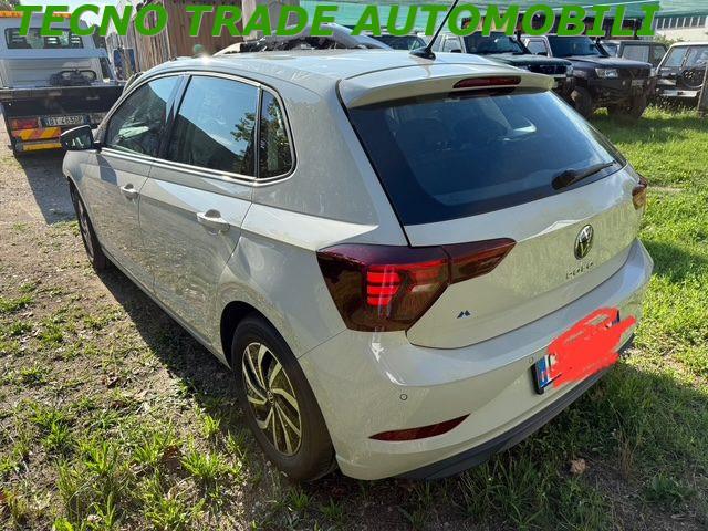 VOLKSWAGEN Polo 1.0 Life INCIDENTATA