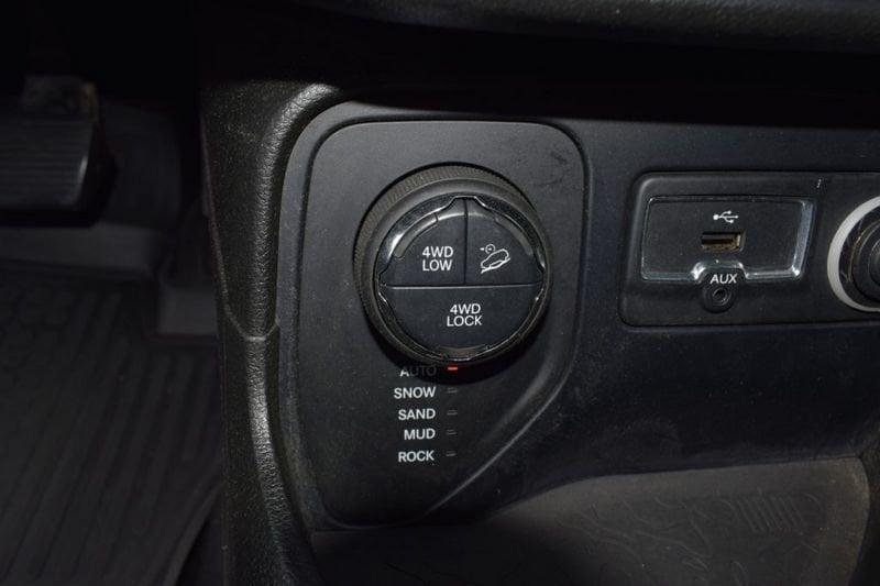 Jeep Renegade 2.0 Mjt 170CV 4WD Active Drive Low Trailhawk
