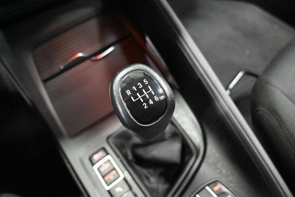 BMW X1 16D 115CV 6M. S-DRIVE BUSINESS ADVANTAGE ( FARI LED - CRUISE - NAVI - PARK ASSISTANT - TELECAMERA POST. )