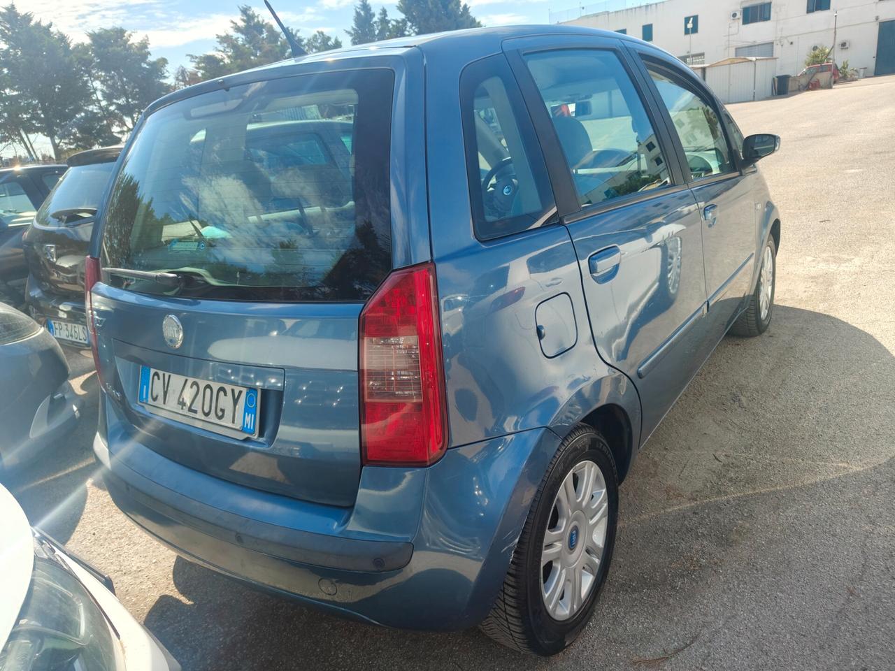 Fiat Idea 1.4 16V Emotion