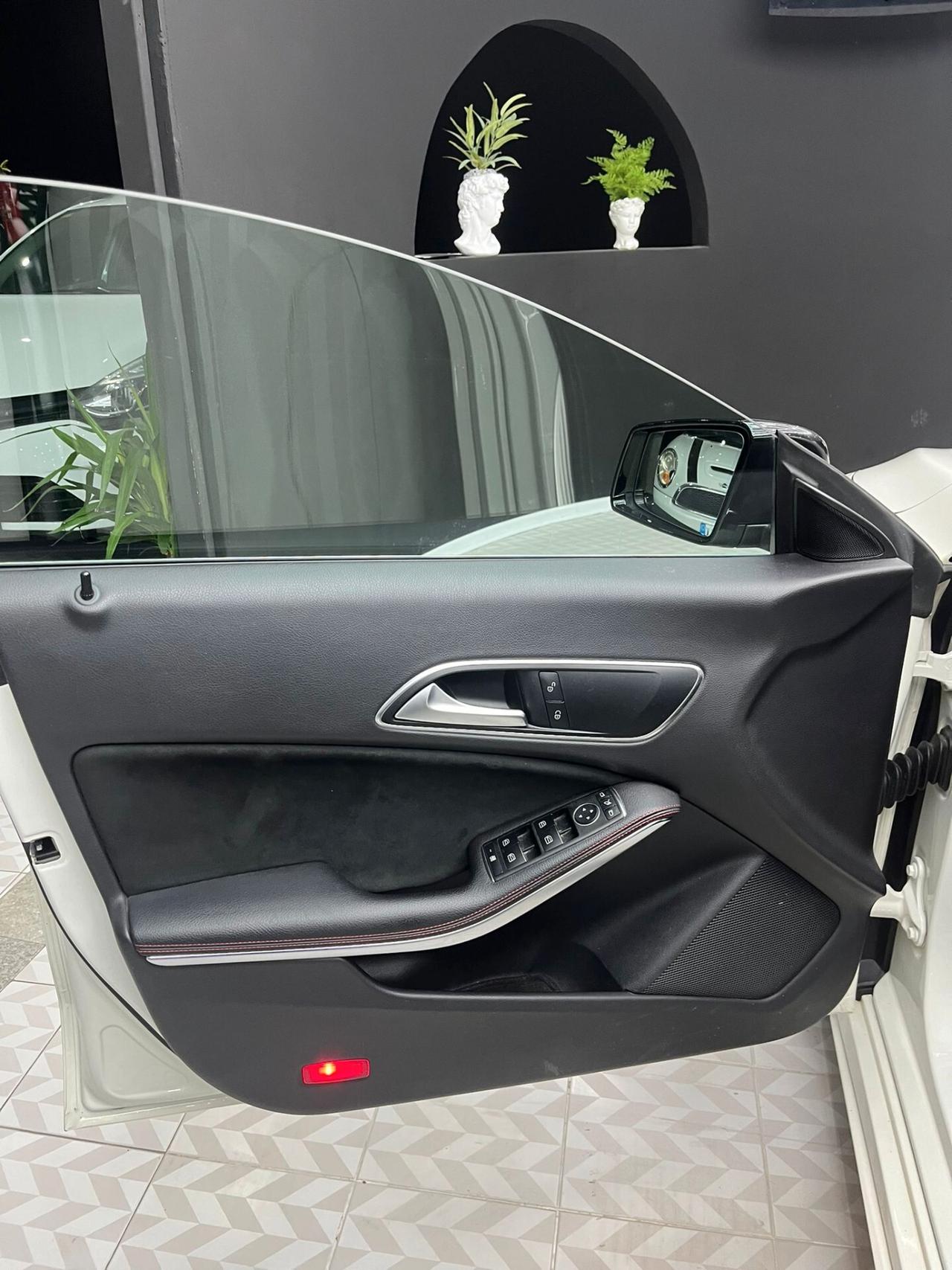 Mercedes-benz CLA 220 CLA 220 d 4Matic Automatic Premium