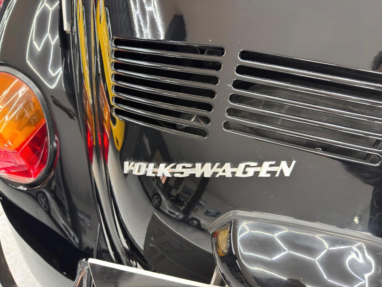 VOLKSWAGEN MAGGIOLINO DEL 75