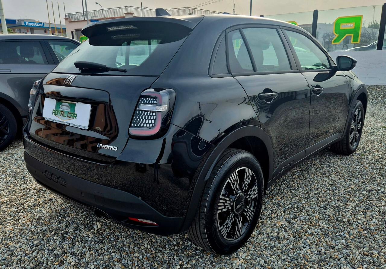 Fiat 600 Hybrid 110 CV DCT MHEV La Prima