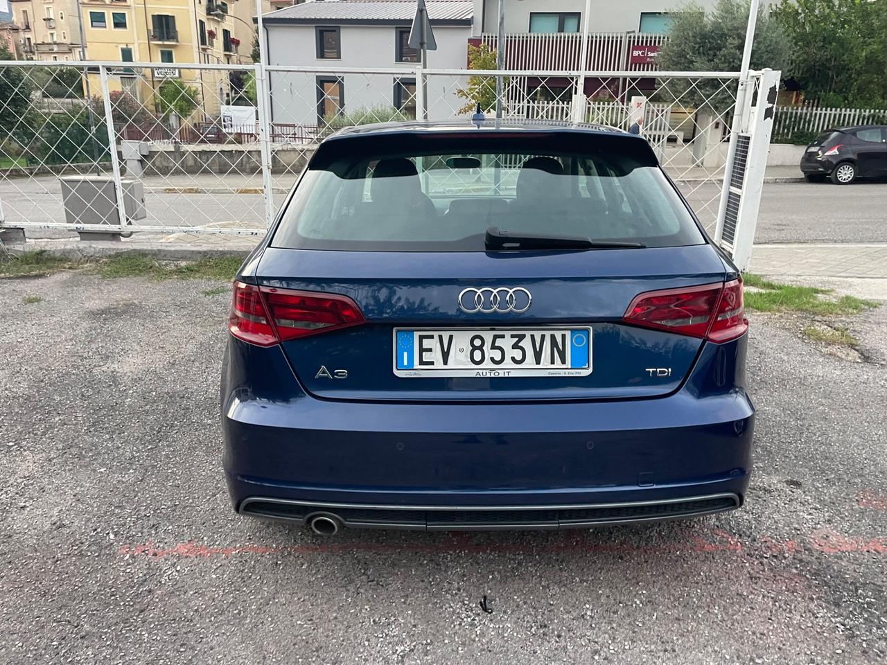 Audi A3 SPB 1.6 TDI Sline