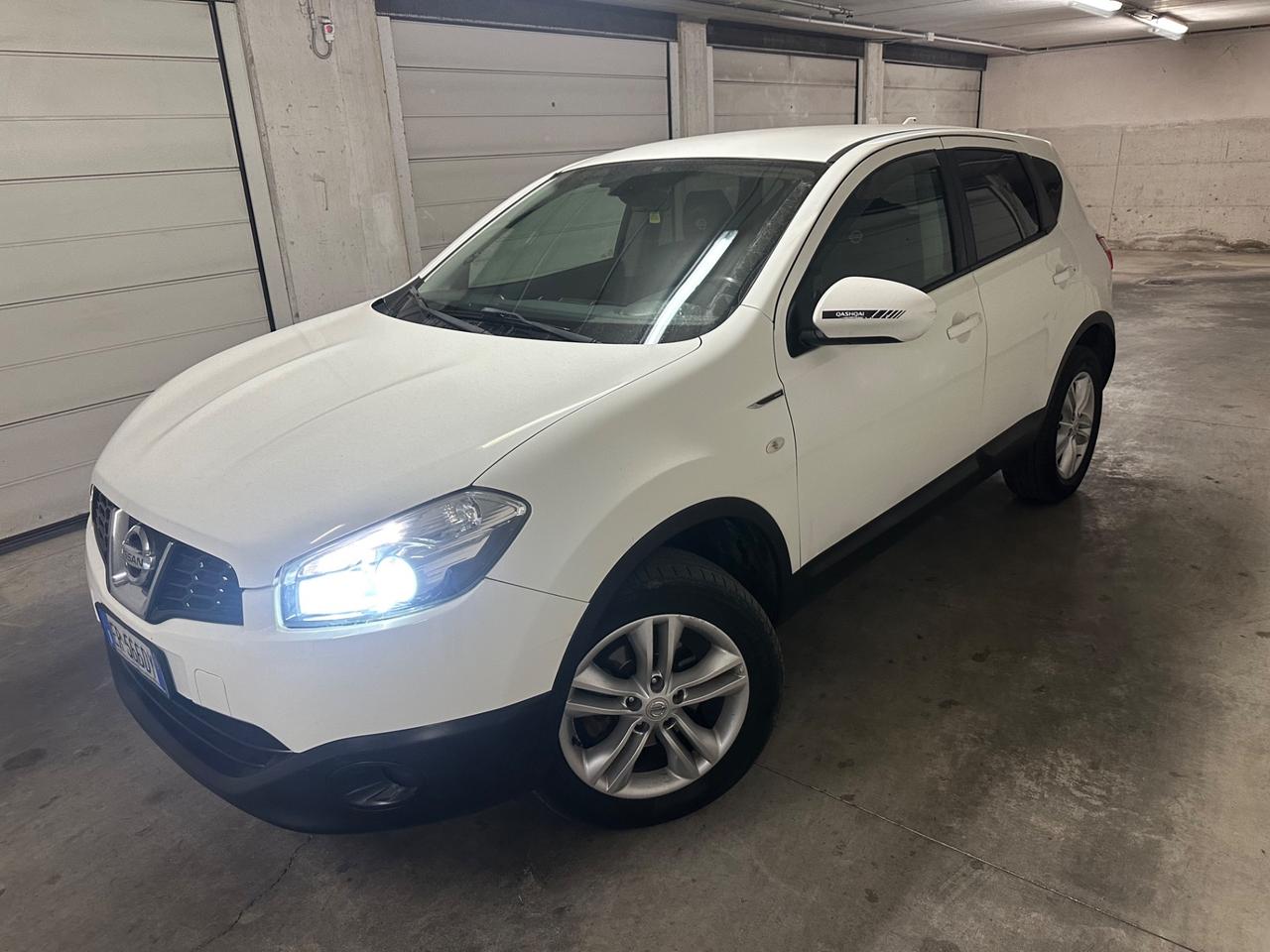 Nissan Qashqai 1.5 DCI 110CV/RETROCAMERA/B.SHAFT