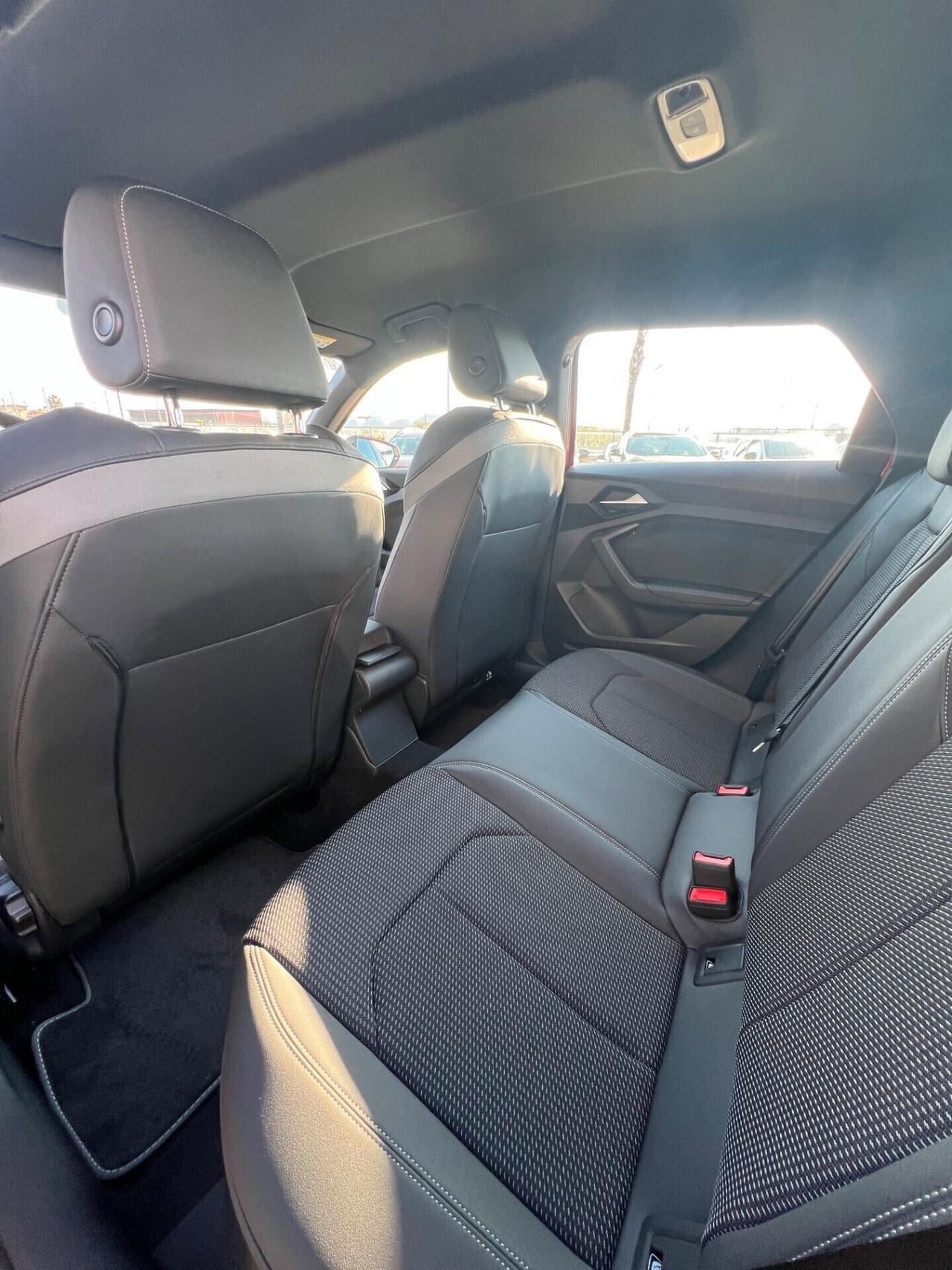 Audi A1 SLine stronic offerta T-Stock prezzo imperdibile