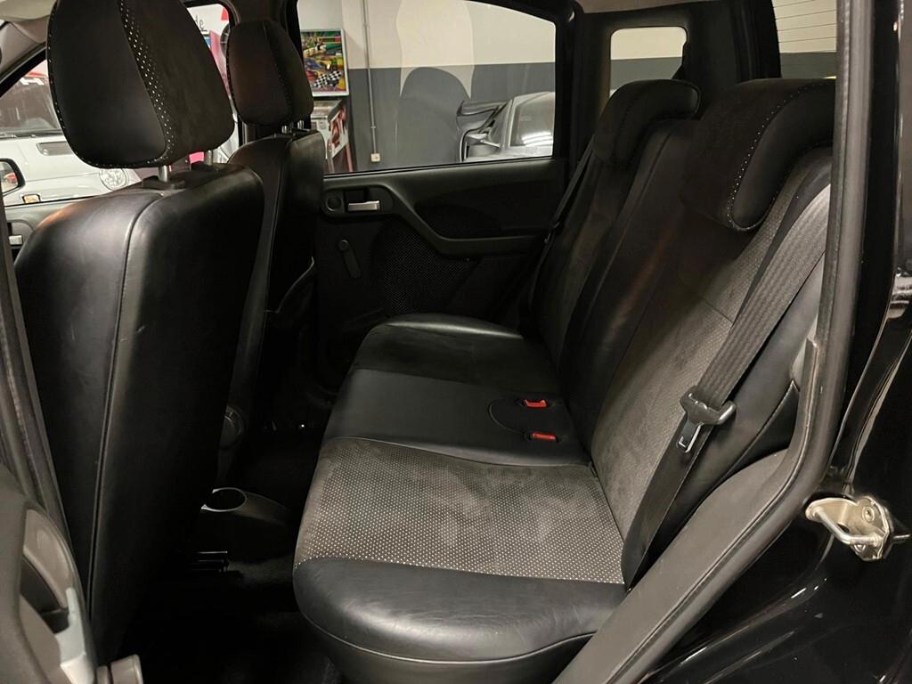 Fiat Panda 1.3 MJT 16V 4x4 Monster