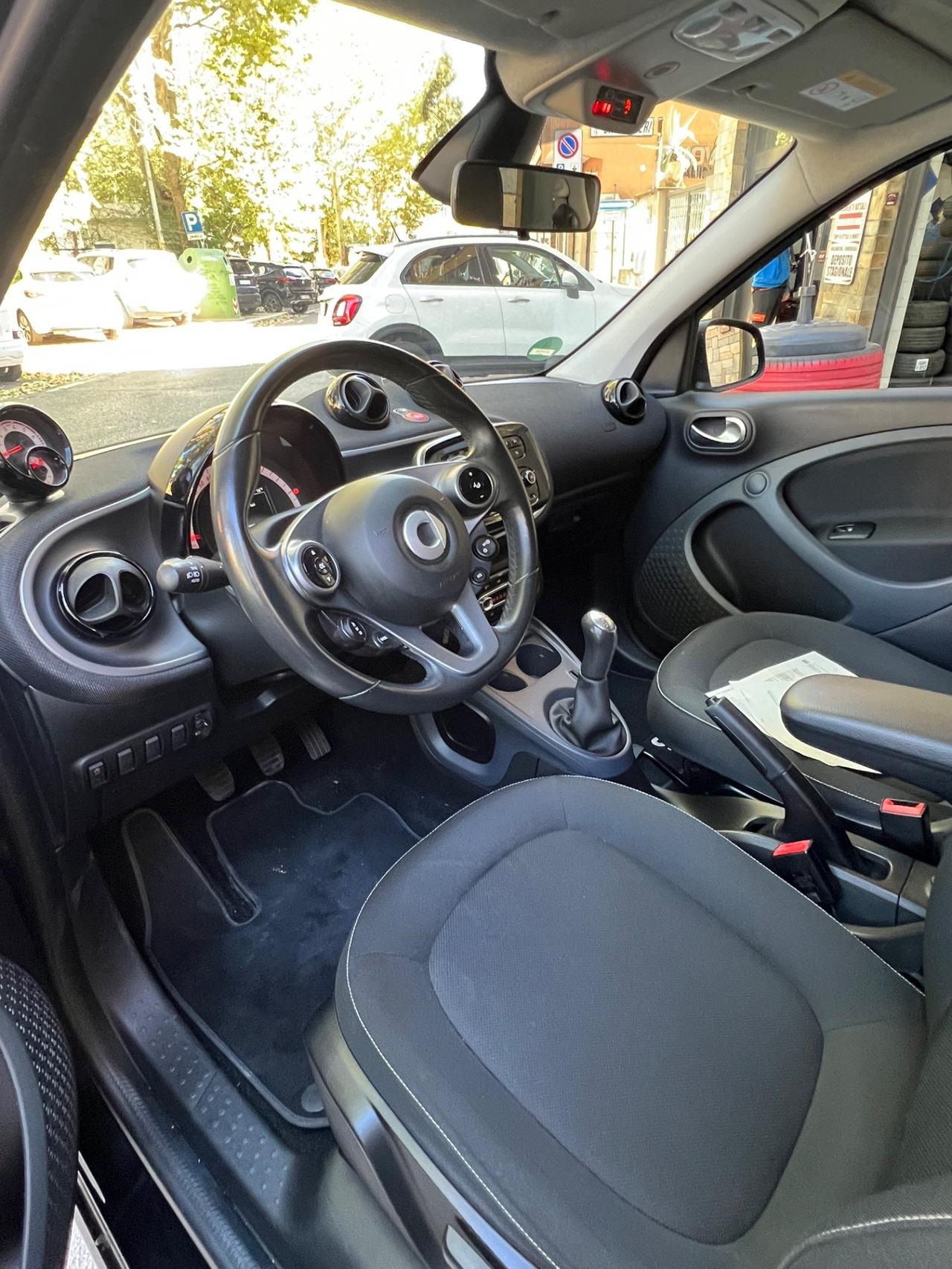 Smart ForFour 70 1.0 Passion