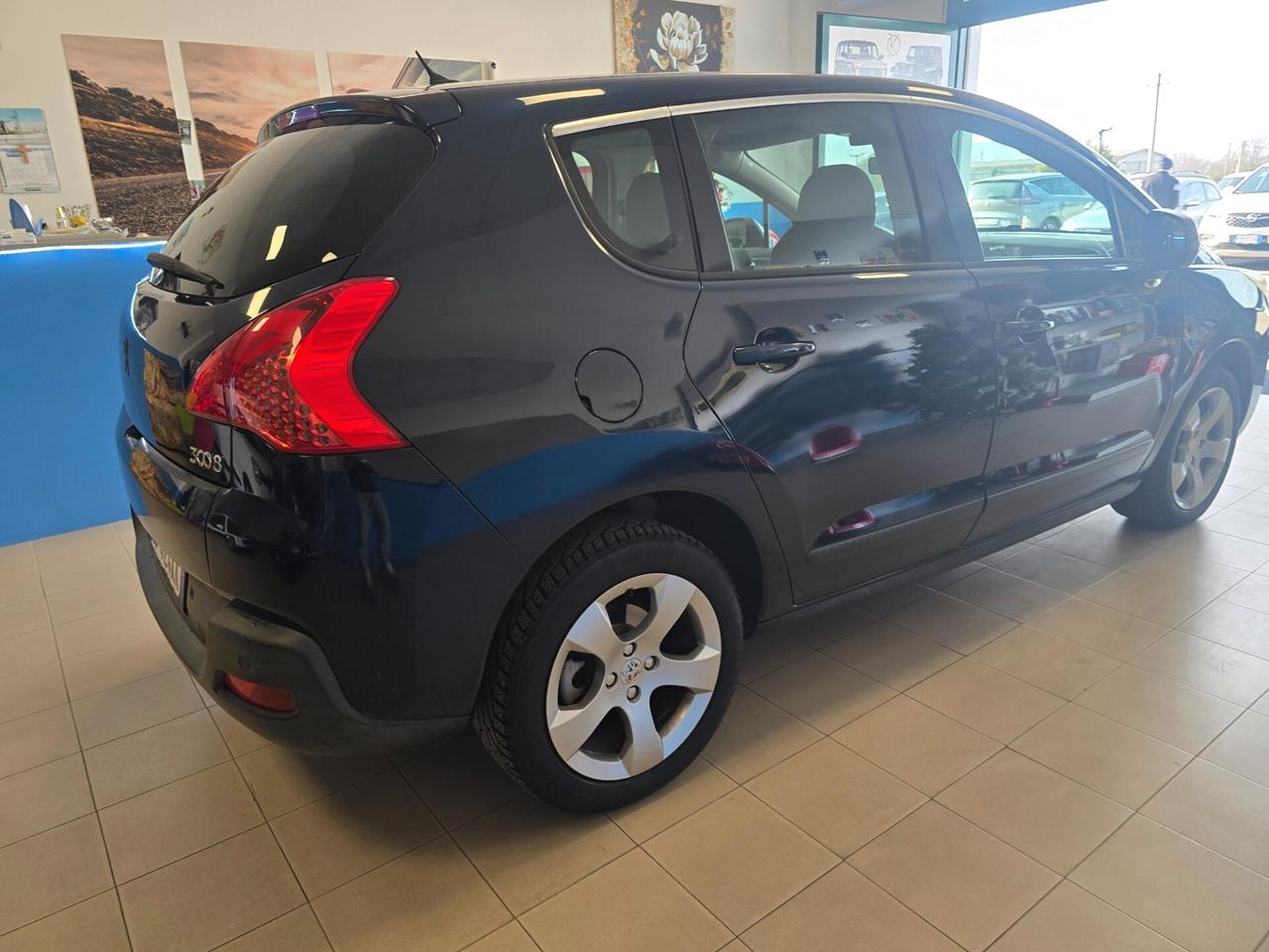 Peugeot 3008 1.6 HDi 112CV cambio robotizzato Tecno