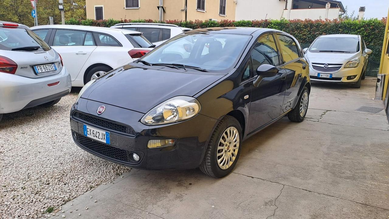 Fiat Punto 1.2 8V 2015 5 porte Street OK NEOPATENTATI