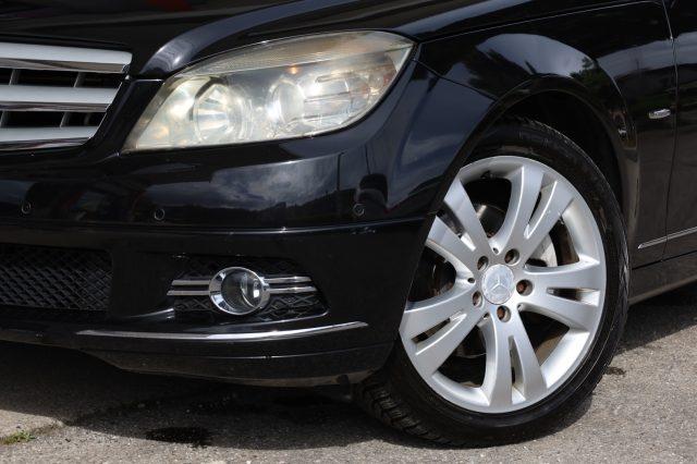 MERCEDES-BENZ C 220 CDI S.W. Avantgarde AMG NAVI Comand Xenon PDC