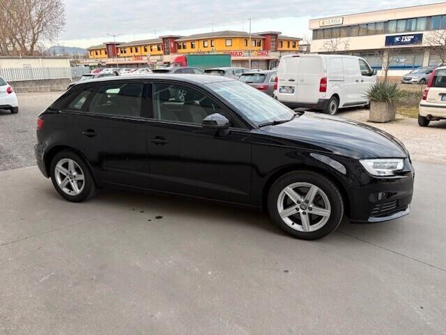 Audi A3 SPB 35 TDI S tronic Business