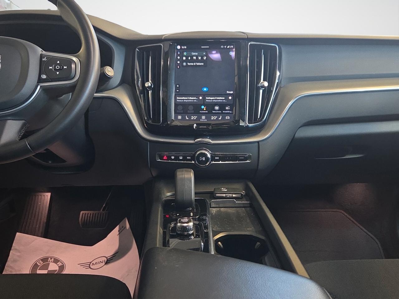 Volvo XC 60 T6 PLUG-IN AWD AUTO RECHARGE INS. EXP