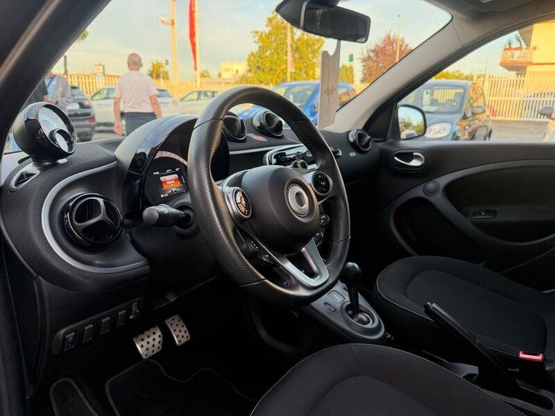 smart forfour Forfour Passion 90cv twinamic,SPORT PACK, LED, PANORAMA!