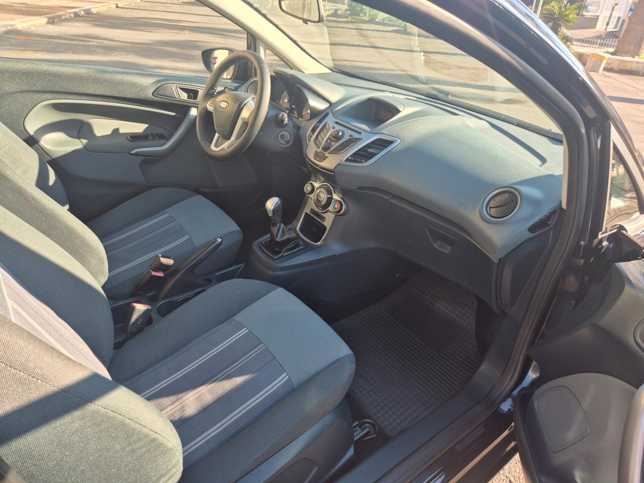Ford Fiesta Fiesta+ 1.4 TDCi 68CV 3 porte