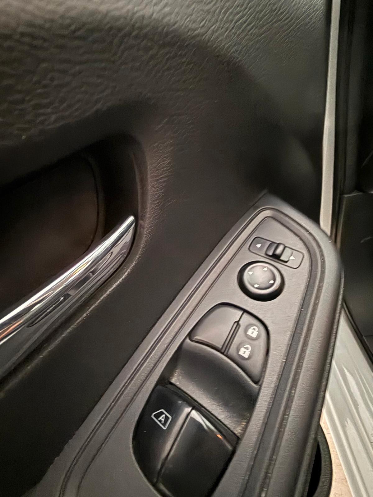 Nissan Micra IG-T 92 Xtronic 5 porte Acenta