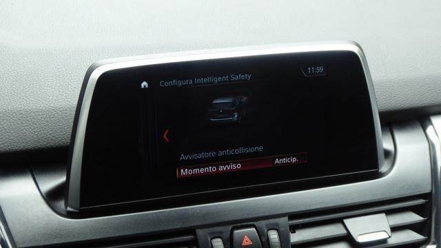 BMW 218 i Active Tourer Advantage Aut.