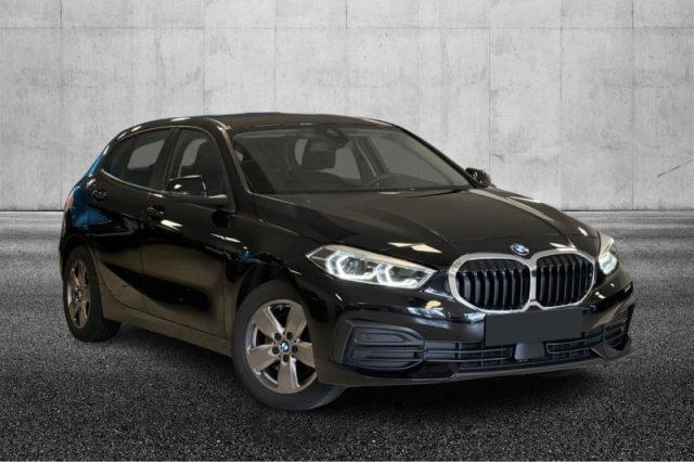 BMW 118 i 5p. Advantage