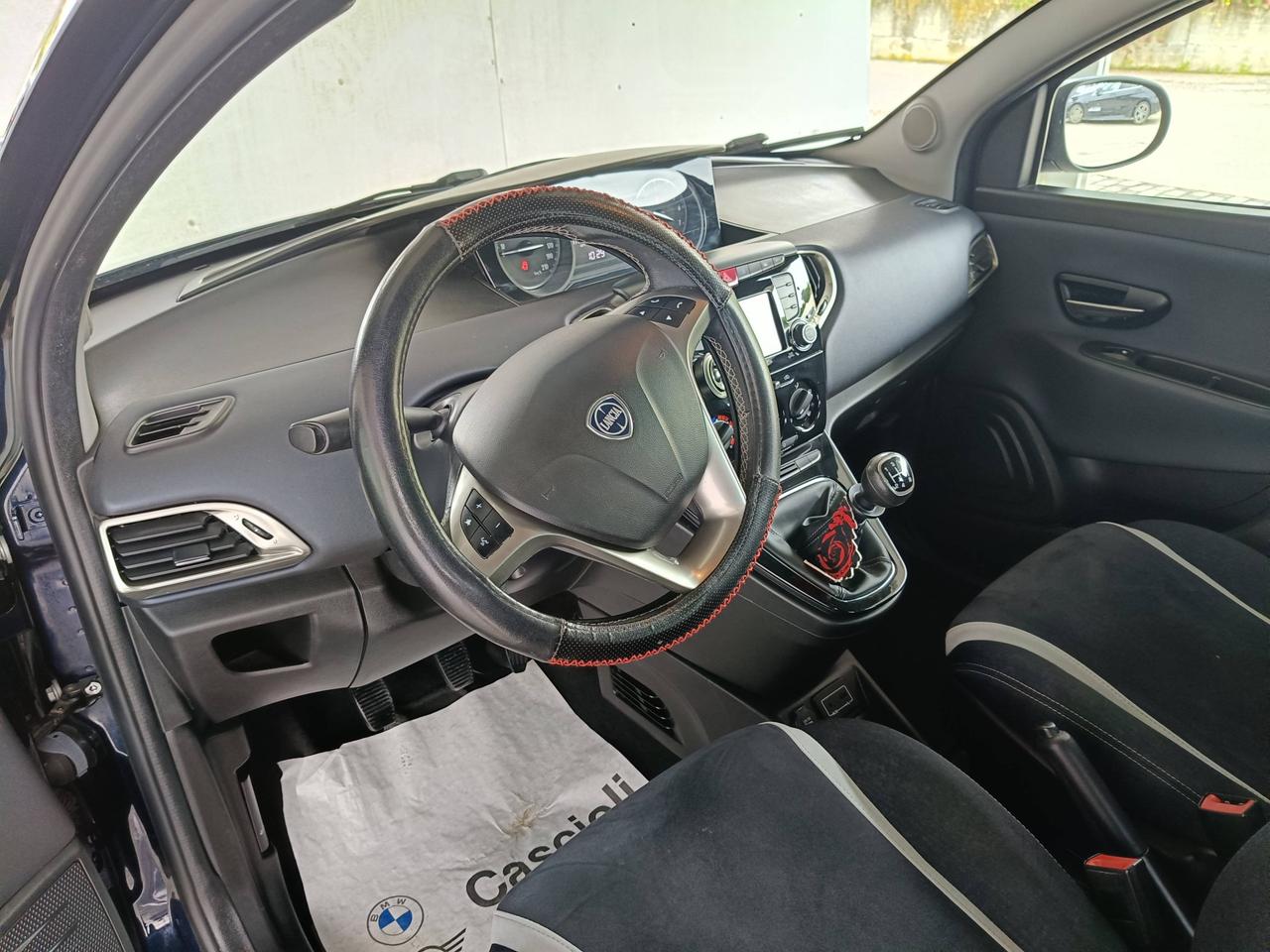 LANCIA Ypsilon III 2015 - Ypsilon 1.2 Mya 69cv