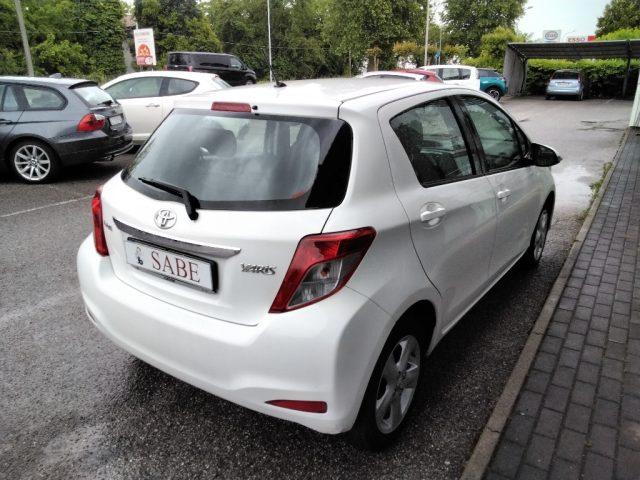 TOYOTA Yaris 1.0 5 porte Lounge