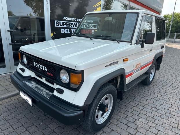Toyota Land Cruiser LJ70 LX