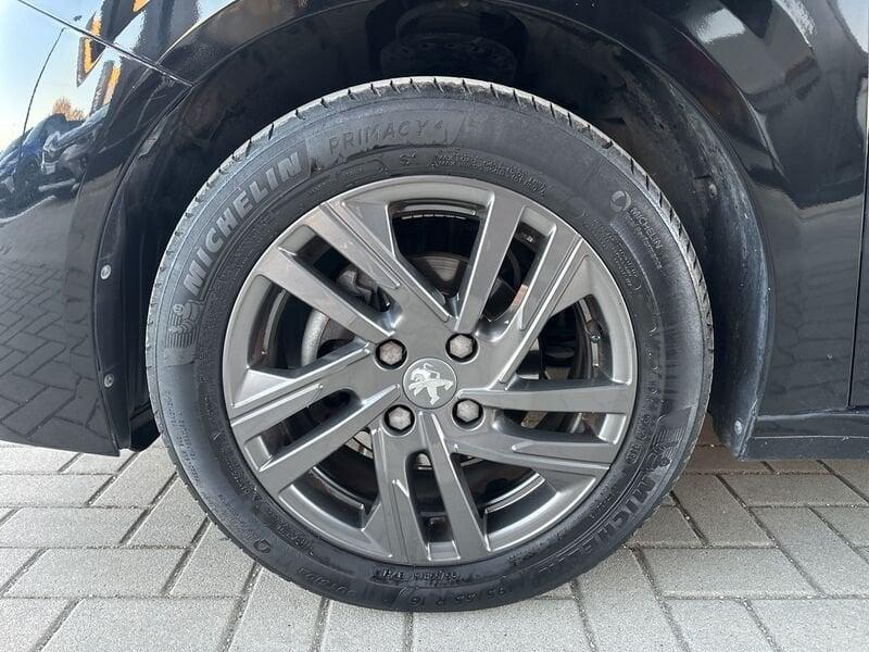 Peugeot 208 208 1.2 puretech Style s&s 75cv