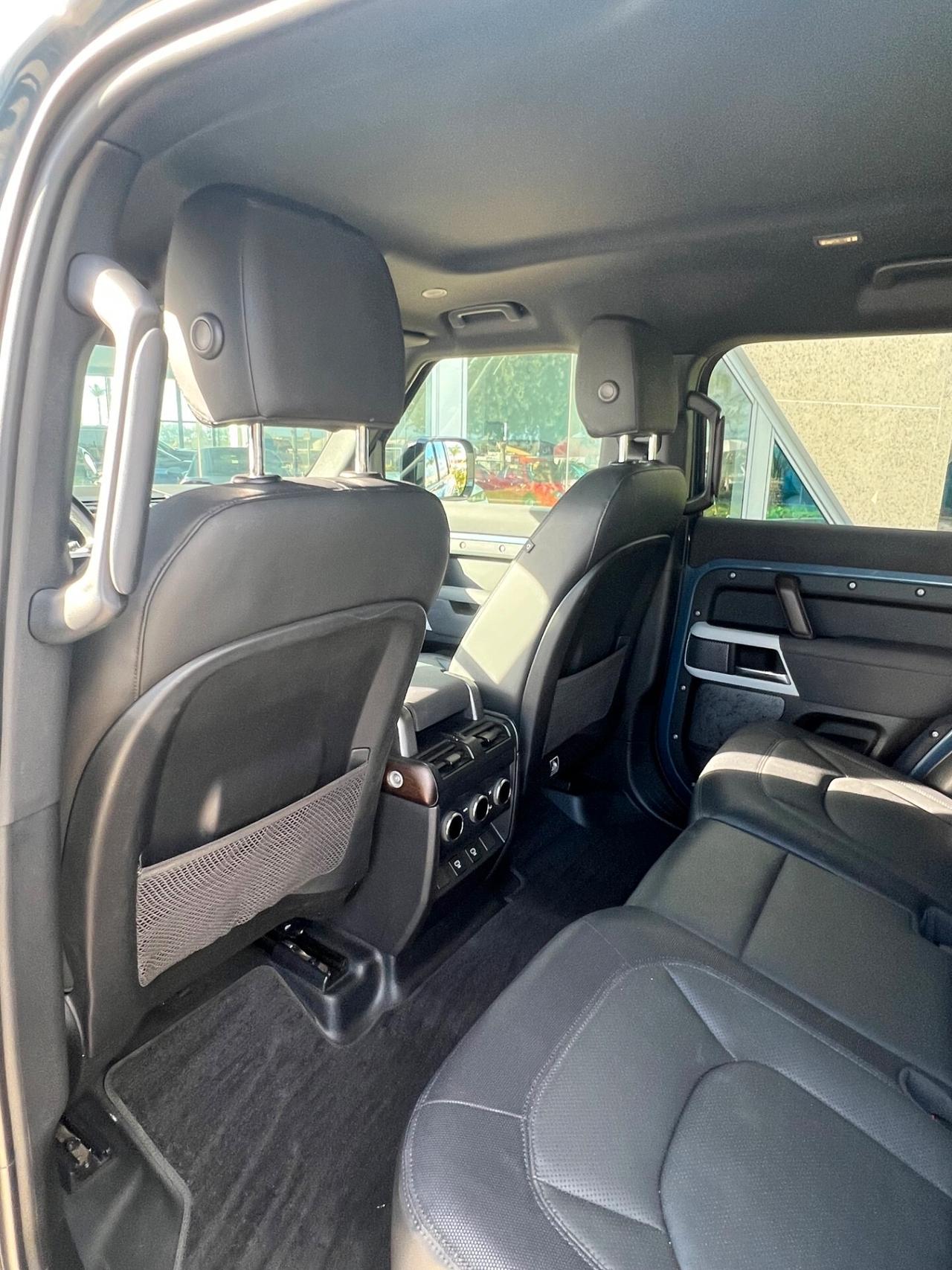 Land Rover Defender 110 XDynamic SE possibilità noleggio no scoring