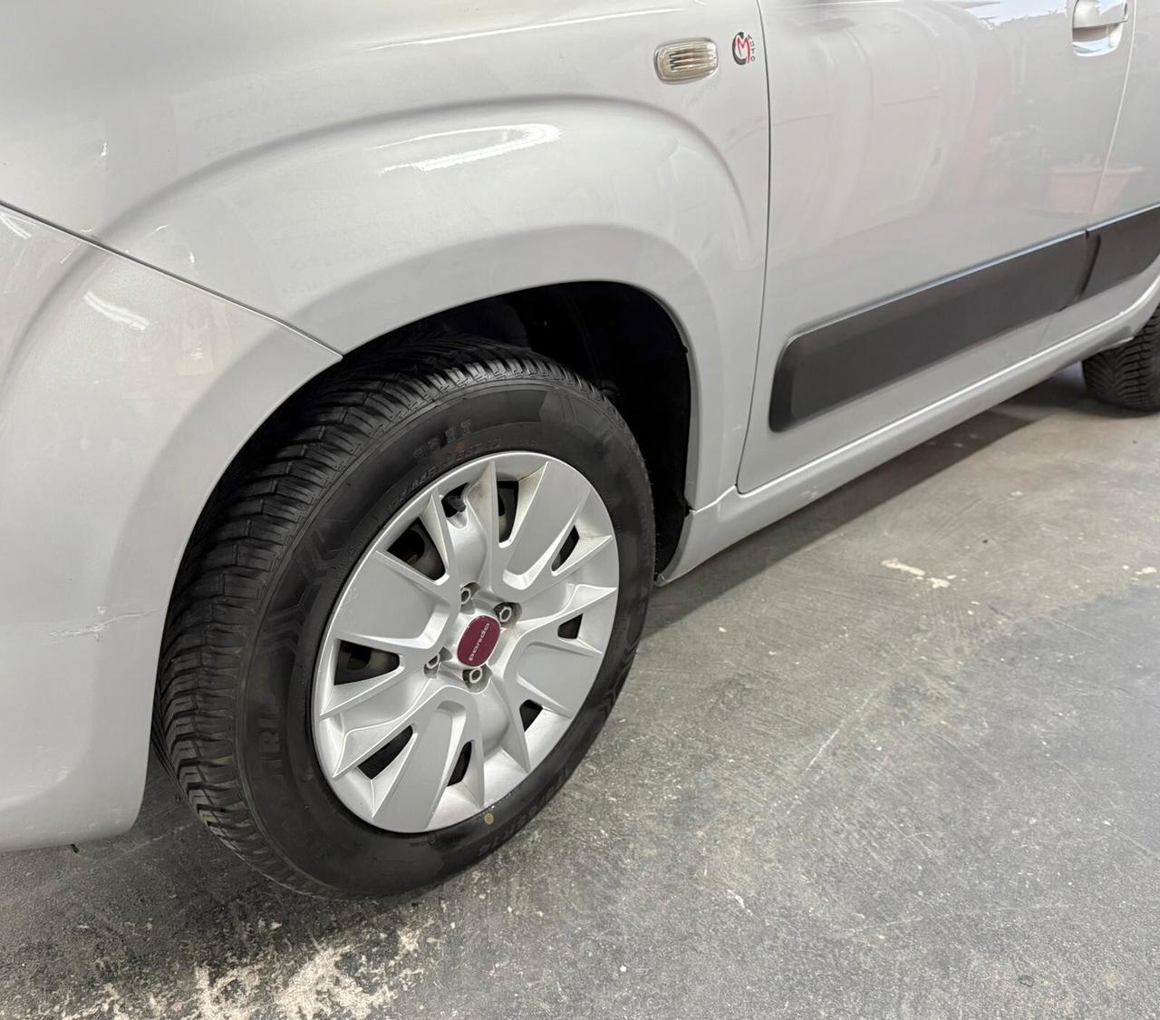 Fiat Panda 1.2 Lounge 70cv