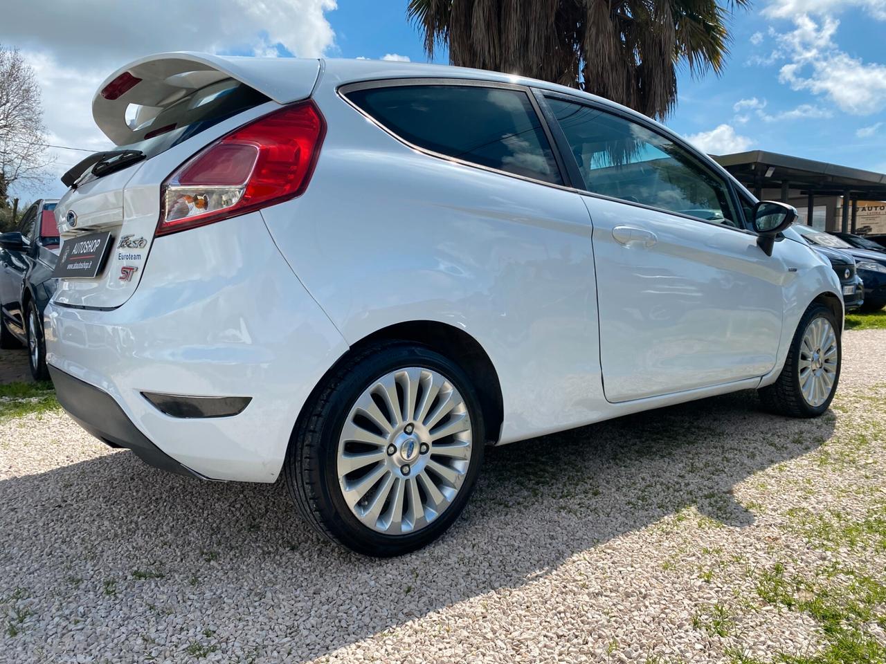 FORD - Fiesta - 1.0 80 CV 3p. Titanium ST-LINE - FINANZIABILE - NEOPATENTATI