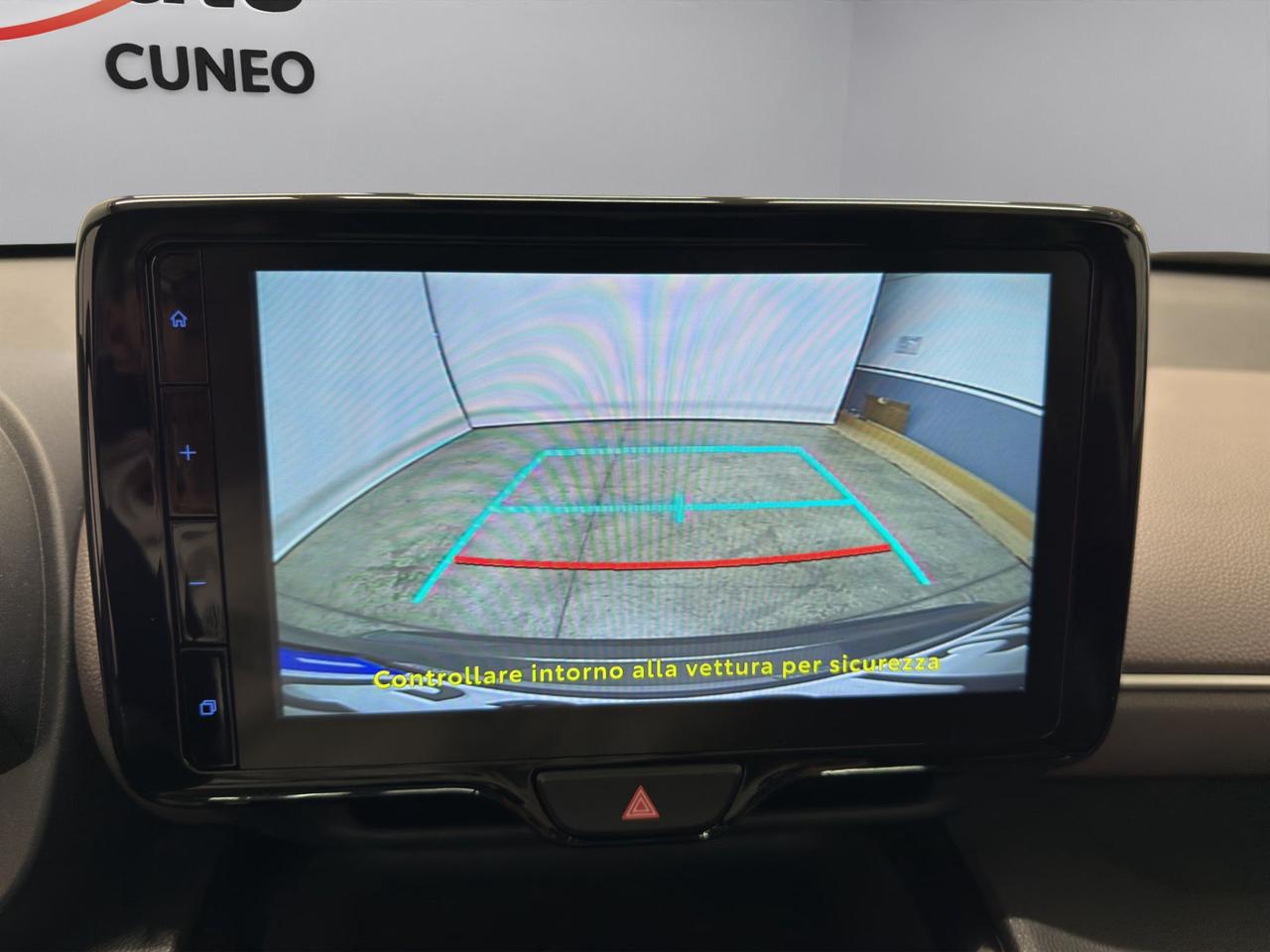 Toyota Yaris Cross 1.5h Lounge fwd 116cv e-cvt