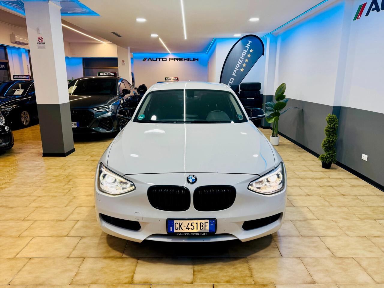 BMW 114d Sport 95CV 1.6 Diesel 5Porte LED/Navi/BT/PDC