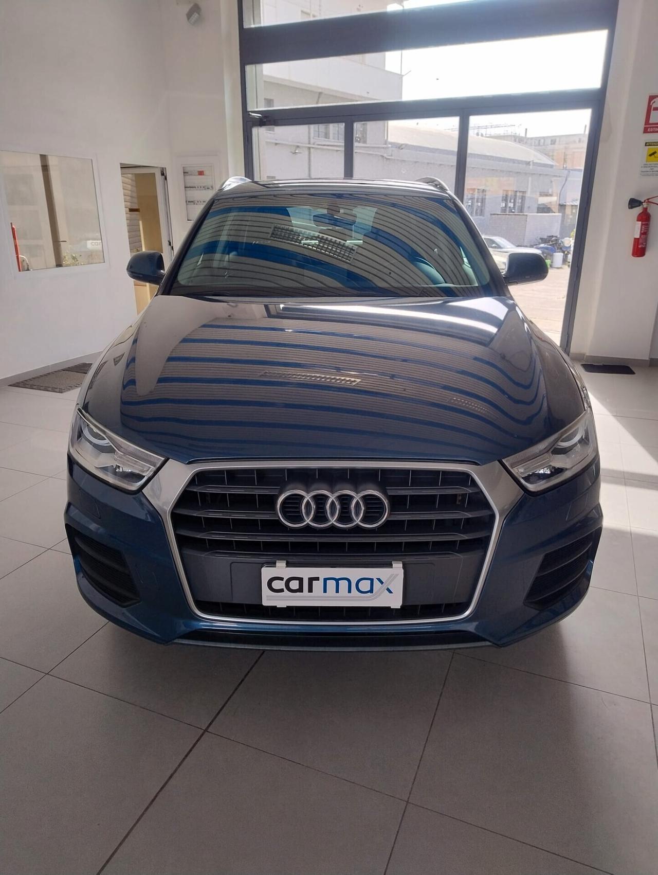 Audi Q3 2.0 TDI 150 CV Business