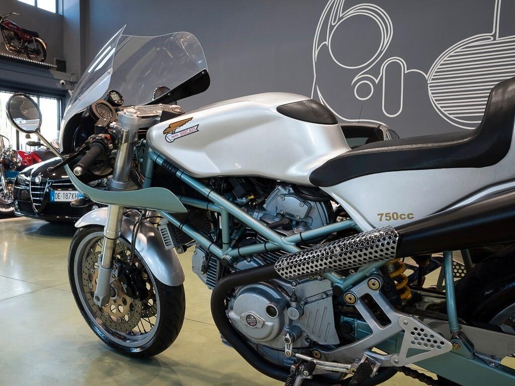 Ducati 750 SS - Replica >Cirri Sport