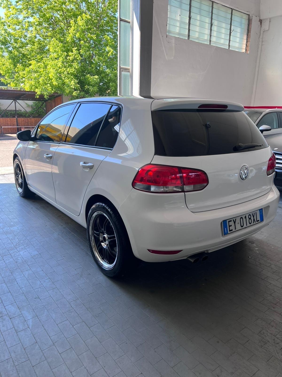 Volkswagen Golf Var. 2.0 TDI DPF Sportline