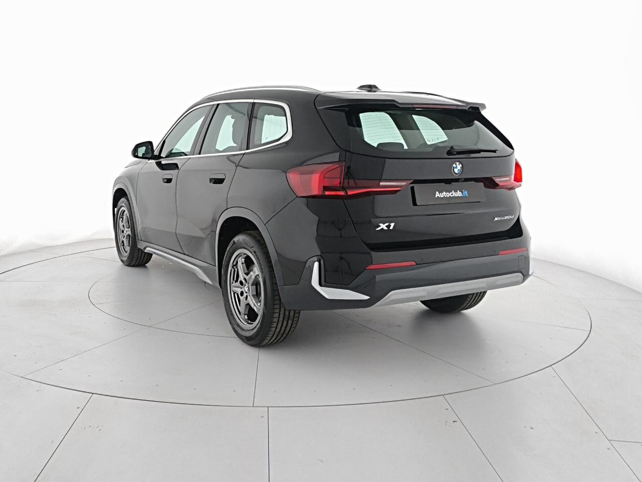 BMW X1 sDrive20d 48V xLine