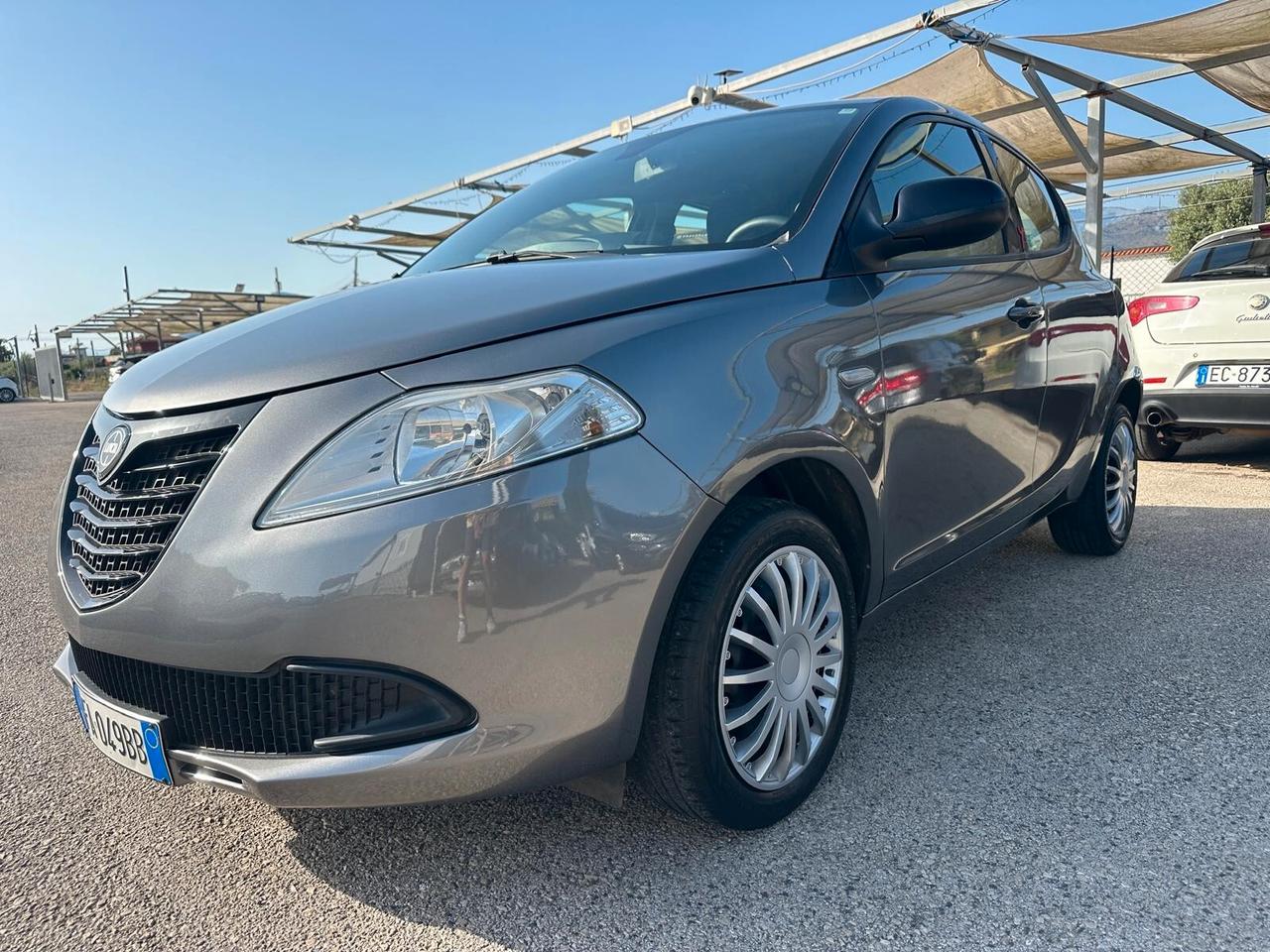 Lancia Ypsilon 1.2 Benzina/GPL