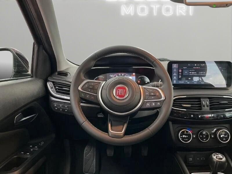 Fiat Tipo 1.6 Mjt S&S SW Cross