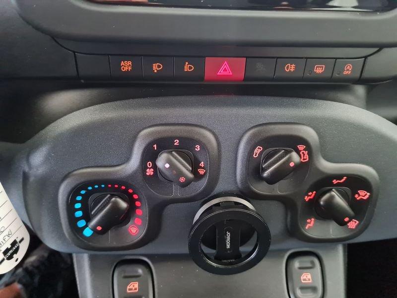 FIAT Panda 1.0 FireFly 70cv S&S Hybrid Pandina