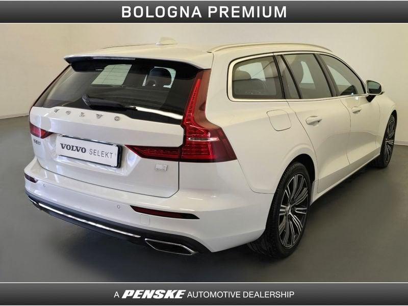 Volvo V60 T6 Recharge AWD Plug-in Hybrid Inscription Expression