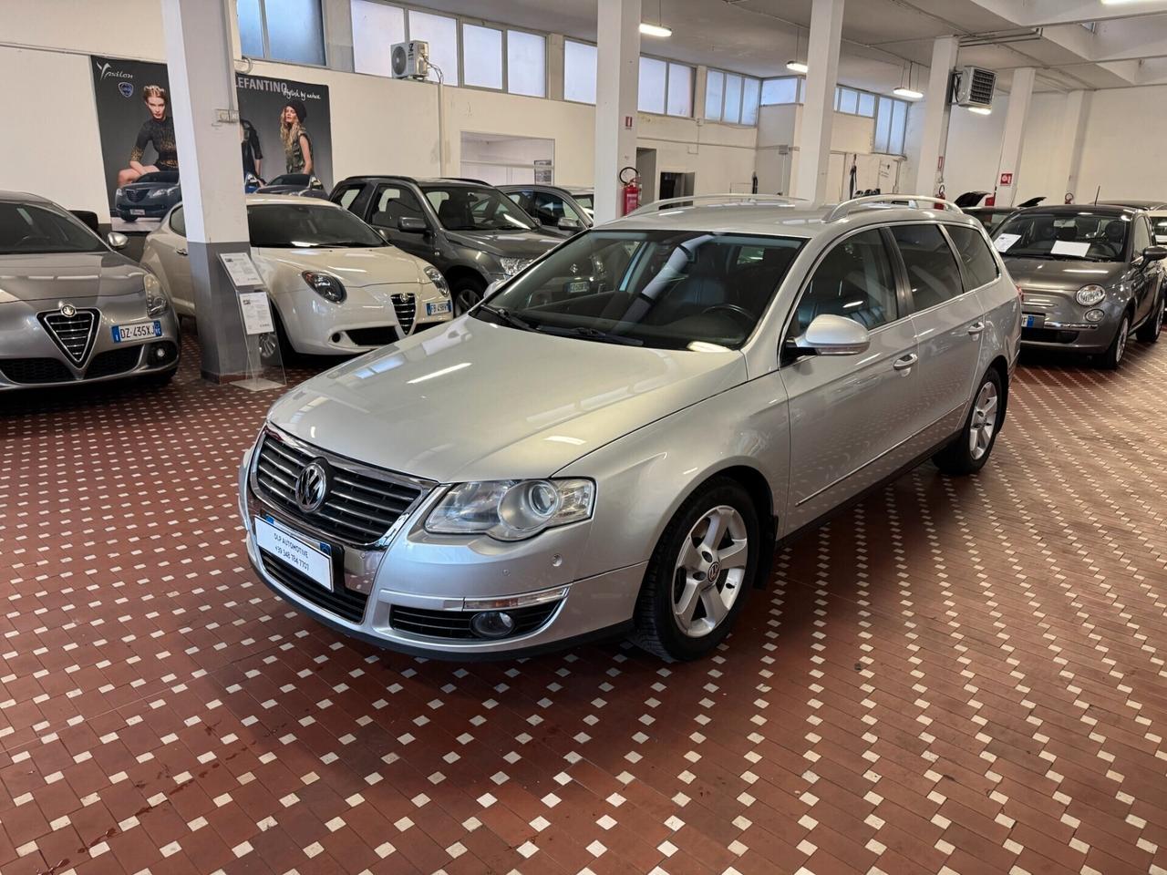 Volkswagen Passat 2.0 16V FSI 4mot. Var. Highline - UNICO PROPRIETARIO