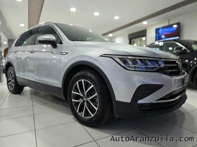 VOLKSWAGEN Tiguan 2.0 TDI 122CV SCR Life Fari Led
