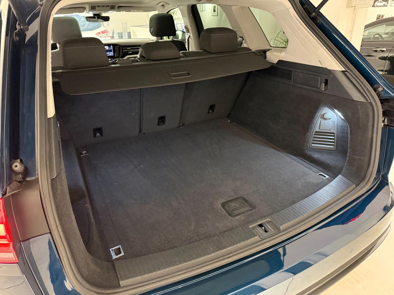 Volkswagen Touareg 3.0 V6 TDI SCR Elegance