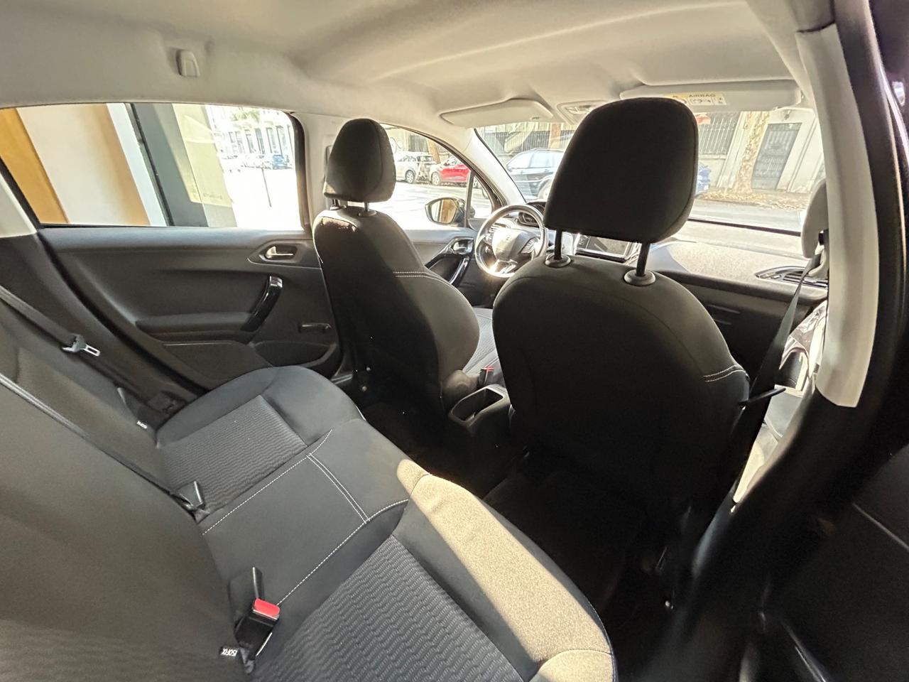 Peugeot 208 1.2 PureTech 82cv Allure CINGHIA E FRIZIONE FATTE!!!